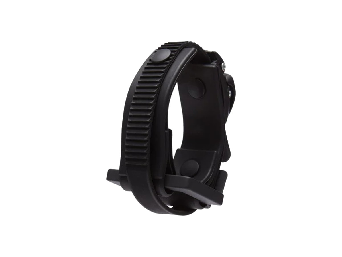 B04 1 SQUARE BRACELET BLACK BLACK BLACK MATT 0000 vista 2
