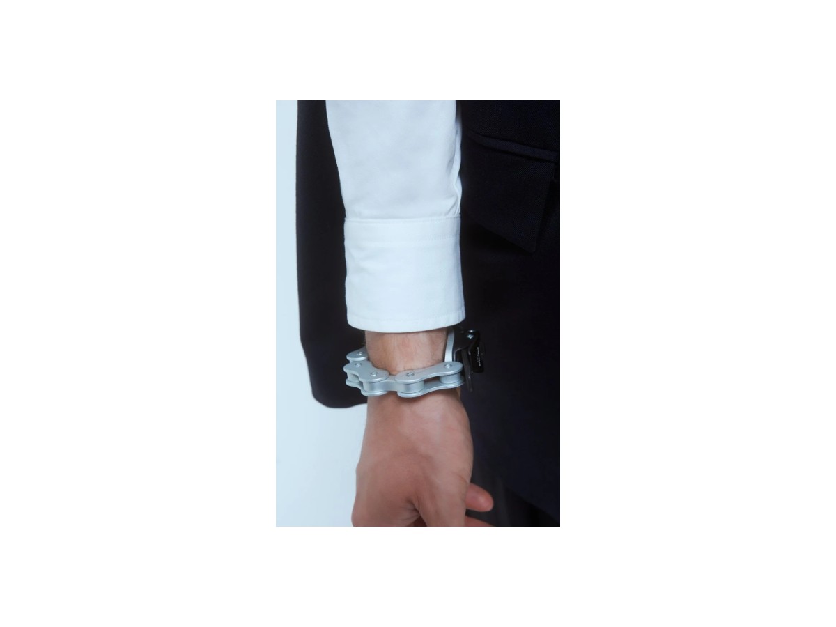 B06 BIKE CHAIN BRACELET SILVER BLACK MATT MSMD vista 2